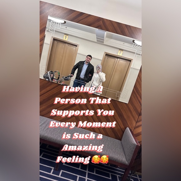 LIVE SHOW!!!🥰 LIKE THIS LISTING IF YOU LIKE MY CLOSET !!💝💝 - Picture 7 of 16